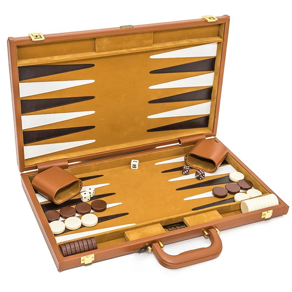 OEM Hội Đồng Quản Trị Trò Chơi Nhà Sản Xuất Chất Lượng Cao Ánh Sáng Màu Nâu PU Backgammon Board Game Set