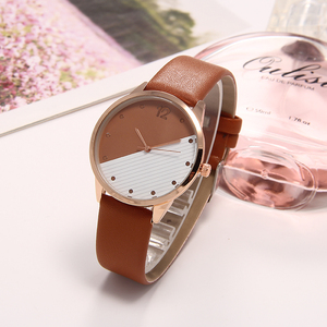 Montres-bracelets pour femmes en cuir tendance WJ-7916, bon marché, jolies montres pour jeunes filles, montres pour femmes avec bracelets, verre en alliage chinois, 32g - Product Image 3