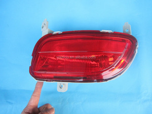 Réflecteur de feu arrière de pare-chocs pour Mazda 5 2007-2010 CR EM:CD85-51-650 CD85-51-660 - Product Image 4