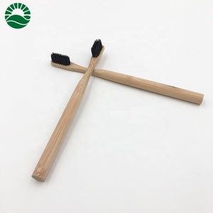 Logo brosse à dents en bambou gravé avec poils fuselés charbon de bois brosse à dents adulte - Product Image 4