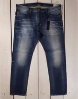 Royal Wolf Denim Jeans Fabrik China Guangzhou Männer hochwertige Denim Garn gefärbte Jeans Herren Herren Jeans Hose