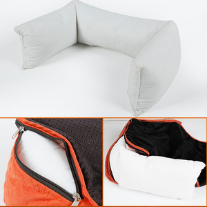 Sofá cama moderno de lujo para perros, camas acolchadas y cálidas para mascotas, sofá cuadrado de PANA con forma sólida, estilo clásico, embalaje de cartón al por mayor