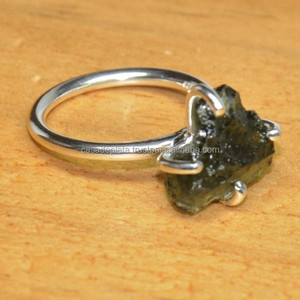 Moldavite Designer <b>Ring</b> Gemstone 925 Sterling Silver <b>Ring</b> Jewelry Trendy <b>Fashionable</b> <b>Ring</b> <b>For</b> Wedding Gift or Parties <b>For</b> <b>Women</b>. - Product Image 4