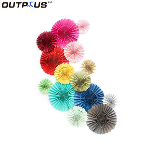 China al por mayor de encargo partido decorativo papel <span class=keywords><strong>nido</strong></span> de <span class=keywords><strong>abeja</strong></span> <span class=keywords><strong>bolas</strong></span> - Product Image 4