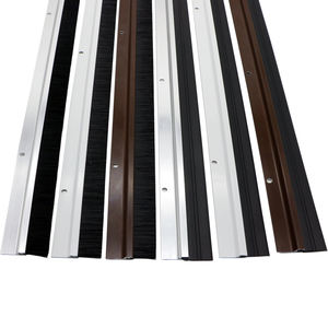 Bandes d'étanchéité pour <span class=keywords><strong>bas</strong></span> <span class=keywords><strong>de</strong></span> <span class=keywords><strong>porte</strong></span>, <span class=keywords><strong>profil</strong></span>és en alliage d'aluminium brun et bandes <span class=keywords><strong>de</strong></span> <span class=keywords><strong>brosse</strong></span> en PP noir, coupe-froid - Product Image 6