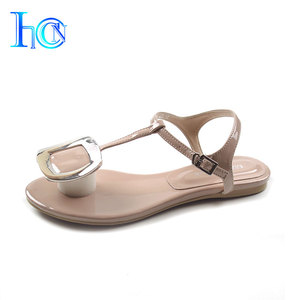 Venta al por mayor nuevos diseños de chapa plana sandalias niñas 2018 - Product Image 2