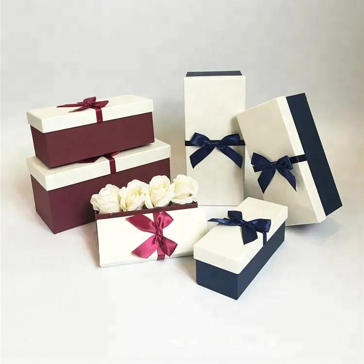 Factory wholesale high quality flower packaging box for love gifts