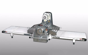 <span class=keywords><strong>Laminoir</strong></span> à pâte automatique <span class=keywords><strong>de</strong></span> <span class=keywords><strong>table</strong></span>, petite machine à rouler la pâte pliable - Product Image 2