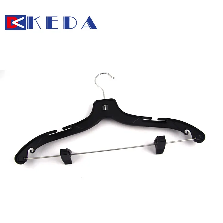 pp black plastic hangers with plastic clips