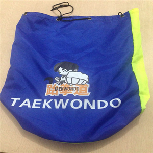 <span class=keywords><strong>Sac</strong></span> <span class=keywords><strong>de</strong></span> sport taekwondo, kit <span class=keywords><strong>de</strong></span> <span class=keywords><strong>karaté</strong></span>, à bas prix, pour les arts martiaux, poinçonnage, nouveau modèle, 2020 - Product Image 3