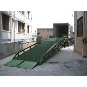 Yüklemeli <span class=keywords><strong>Platform</strong></span> ve Rampalar için Teleskopik Mekanizmalı Mobil Elektrikli Tekerlekli Sandalye Asansörü - Dikey Mastlı Asansör - Product Image 1