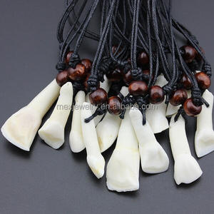 Crine di Cavallo naturale <span class=keywords><strong>dente</strong></span> <span class=keywords><strong>ciondolo</strong></span> in pelle <span class=keywords><strong>collana</strong></span> cavo corda per i ragazzi freschi - Product Image 2