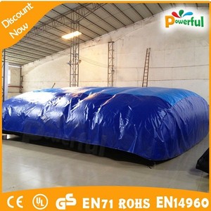 Populares y duraderos gigante de la <span class=keywords><strong>bolsa</strong></span> de aire, salto inflable <span class=keywords><strong>bolsa</strong></span> de aire para esquí - Product Image 1