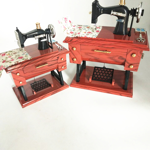 Caja Musical Decorativa <span class=keywords><strong>de</strong></span> Plástico con Diseño <span class=keywords><strong>de</strong></span> Máquina <span class=keywords><strong>de</strong></span> Coser <span class=keywords><strong>Vintage</strong></span> - Product Image 6