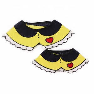 पालतू सजावट कोरिया गर्म बेच हाथ से बुना हुआ लार तौलिया bibs बन्दना कुत्ते और बिल्ली सामान - Product Image 5