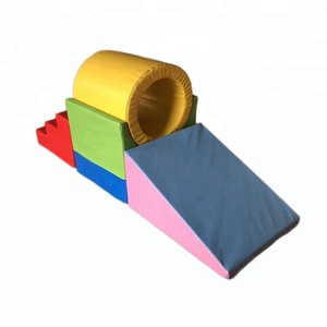 Combinación de Juego Suave para Niños con Túnel de Escalada y Formas Blandas - Product Image 3