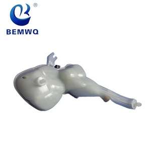 Bottiglia del carro armato di troppo pieno di espansione del liquido refrigerante per l'oem 221 500 03 49 2215000349 del <span class=keywords><strong>Benz</strong></span> <span class=keywords><strong>W221</strong></span> - Product Image 5