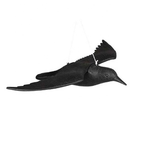 Prix usine Offre Spéciale oiseau peur oiseau corneille suspendus battant faucon leurre volant corneille leurre à vendre - Product Image 1