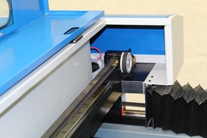 Macchina di taglio laser acrilico cake toppers - Product Image 3