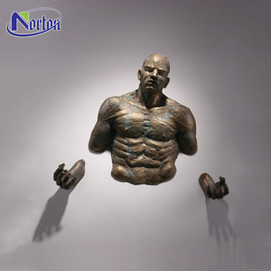 Modernist China Factory berühmte Home Wand dekoration lebensgroße Bronze 3D Nude Man Skulptur benutzer definierte Messing Material National feiertag - Product Image 4