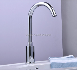 A-210 sensor táctil automático <span class=keywords><strong>grifo</strong></span> de la <span class=keywords><strong>cocina</strong></span> con caño giratorio - Product Image 1