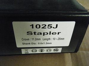 APLUS 1025J-FB, 18GA, 12-25MM, 11.2MM CROWN 1025J PISTOLET À AGRAFES PNEUMATIQUE TAIWAN - Product Image 3