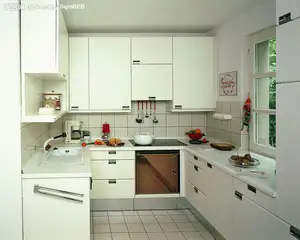 Kabinet Dapur Modern Warna Ceri Desain Dapur Kompak