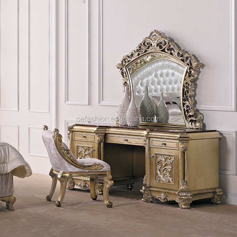 Luxury Beauty Vintage Makeup Wooden Gold Vanity Table Luxury Beauty Vintage Makeup Wooden Gold Vanity Table