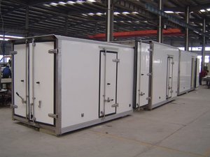 Camión Refrigerador de 5 Toneladas con Transmisión Manual Diésel/Caja Refrigerante en Estado Nuevo para el Transporte de Alimentos Congelados - Product Image 4