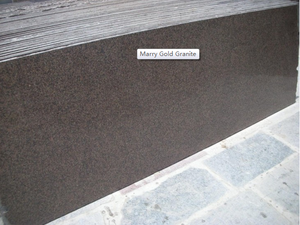 Finitions uniques de granit de granit d'or de mariage de qualité pour des intérieurs et des extérieurs disponibles en vrac - Product Image 2