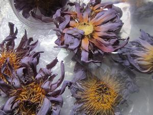 Tè Rilassante Naturale Puro Senza Conservanti, Fiori <span class=keywords><strong>di</strong></span> <span class=keywords><strong>Loto</strong></span> <span class=keywords><strong>Blu</strong></span> Essiccati al Forno per l'Esportazione - Product Image 5