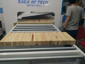 เครื่องติดกาวขอบแผ่นไม้เนื้อแข็งด้วยคลื่นความถี่วิทยุ Saga RF Press/Radio Frequency - Product Image 5