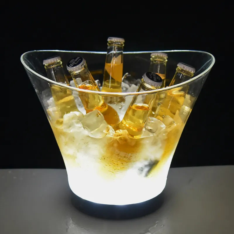 Venta caliente Club de cubo de hielo 6L acrílico claro plástico eléctrica recargable de la cerveza led cubo de hielo del vino de la botella de vino
