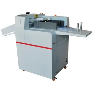 Automatische Multifunctionele Papiervouwmachine Voor Papier En Perforatie