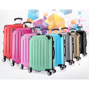 Maleta de Viaje con Ruedas Colorida, Equipaje de Mano para Viajes - Product Image 1