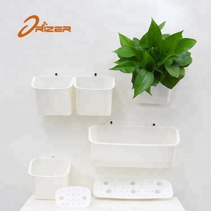 Nouveau auto-arrosage plante en plastique pot <span class=keywords><strong>jardinière</strong></span> <span class=keywords><strong>suspendue</strong></span> - Product Image 1
