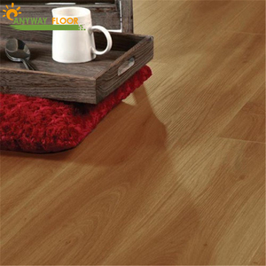 Grand panneau de <span class=keywords><strong>parquet</strong></span> en PVC <span class=keywords><strong>effet</strong></span> chêne naturel et noyer, couleurs grises, brillant, aspect bois, prix des carreaux de sol en Chine - Product Image 5