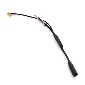 Câble adaptateur d'<span class=keywords><strong>antenne</strong></span> radio de voiture Eightwood DIN <span class=keywords><strong>femelle</strong></span> vers DIN mâle + connecteur SMB 12V+ séparateur d'<span class=keywords><strong>antenne</strong></span> actif AM FM DAB - Product Image 2