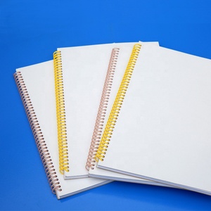 <span class=keywords><strong>Spirale</strong></span> de reliure en plastique PET coloré de 10 mm pour fournitures de bureau et scolaires - Product Image 1