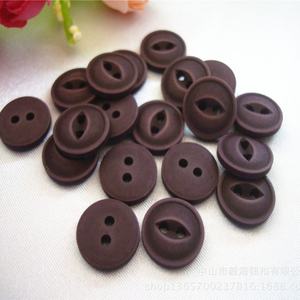 Nhà Máy Bán Buôn Trực Tiếp Cung Cấp Giá Rẻ Rắn Màu Vòng Shape May Phụ Kiện May Mặc 4 Lỗ T-shirt Polyester Resin Nút - Product Image 5