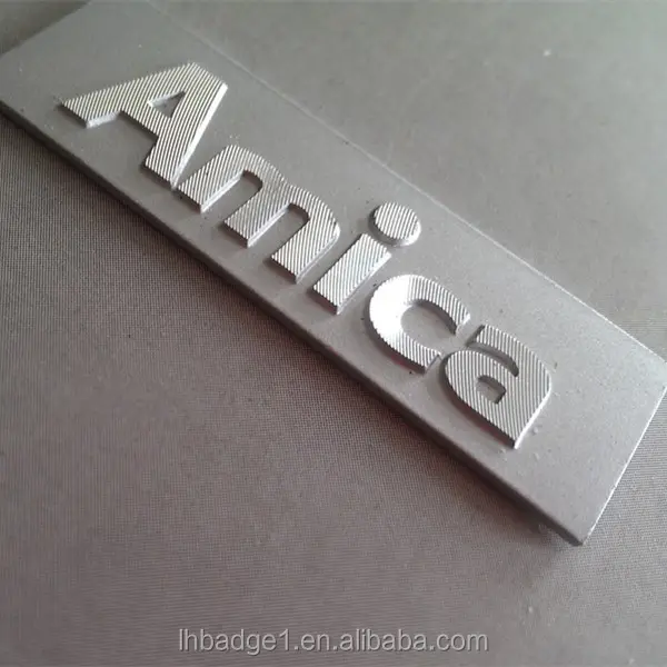 Evidenziare etichette in alluminio etichette mobili logo in metallo per attrezzature