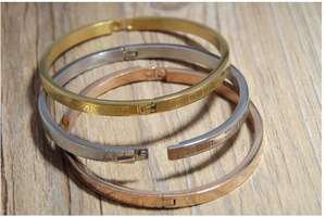 Fashion Design Più Popolare 4 MM Sottile Donne Gold Filled Bracciale In Acciaio Inossidabile <span class=keywords><strong>Romano</strong></span> Braccialetti Gioielli - Product Image 4