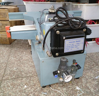 Machine étanche à pédale de scellage sur table, avec aimant semi-automatique et cylindre pour sacs en nylon pp animaux de compagnie