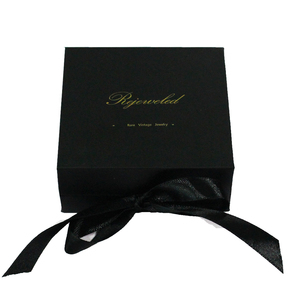 Asa de cinta de laminación <span class=keywords><strong>mate</strong></span> caja de embalaje pajarita con imán - Product Image 6