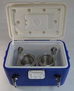 Caja Enfriadora para Cerveza Casera con Dos Enfriadores de Acero Inoxidable y Grifos para Dispensar Cerveza Casera - Product Image 3