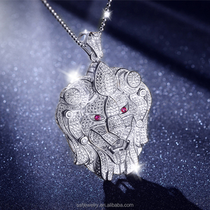 <span class=keywords><strong>Collana</strong></span> <span class=keywords><strong>con</strong></span> <span class=keywords><strong>Ciondolo</strong></span> <span class=keywords><strong>Leone</strong></span> in Ottone Placcato Argento 925 e Oro Bianco <span class=keywords><strong>con</strong></span> Zirconia Cubica, Gioielli da Uomo <span class=keywords><strong>con</strong></span> Charm Animale - Product Image 4