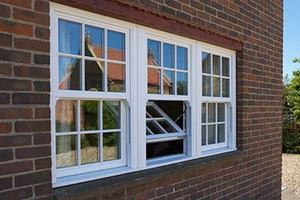 Fenêtres en PVC certifiées NAFS Canada, fenêtres coulissantes à double vitrage en UPVC pour maison résidentielle - Product Image 3