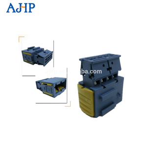 Pbt-gf10 4 pin otomotiv demeti konnektörleri