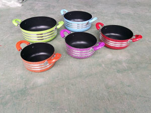Ensemble de 5 casseroles en aluminium antiadhésif <span class=keywords><strong>pas</strong></span> <span class=keywords><strong>cher</strong></span>, ustensiles de cuisine antiadhésifs avec couvercle en verre, casserole en aluminium antiadhésif - Product Image 6