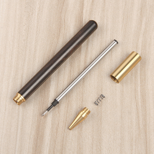 Ensemble de stylos à bille en bois personnalisables avec logo gravé au laser, stylos promotionnels pour cadeaux d'affaires, encre bleue/noire effaçable 0,7 mm - Product Image 4